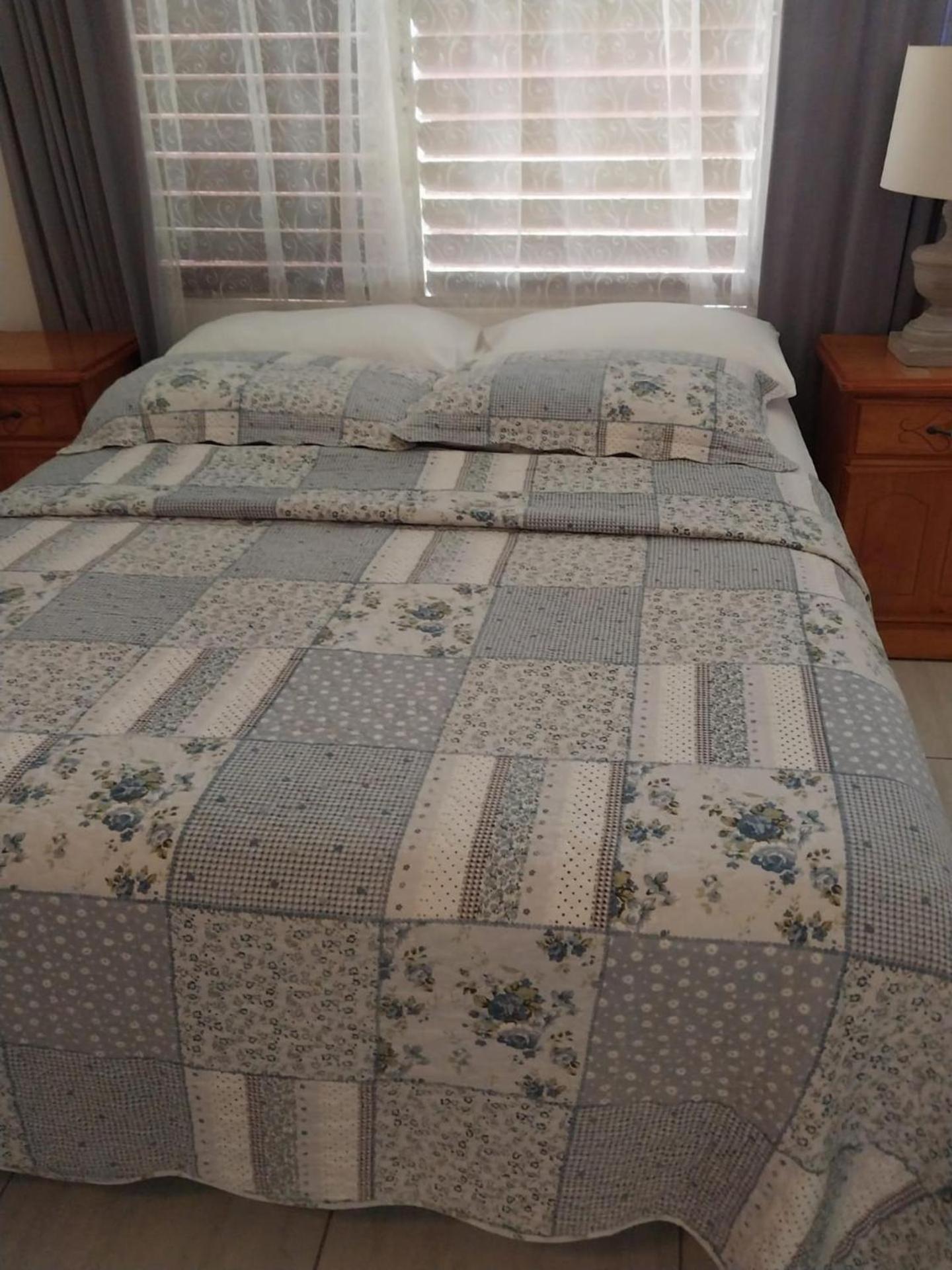 Attractive 2-Bed Apartment Stunning Sea View Dickenson Bay Exterior photo
